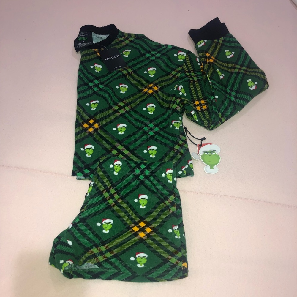 Limited addition Grinch pajama set